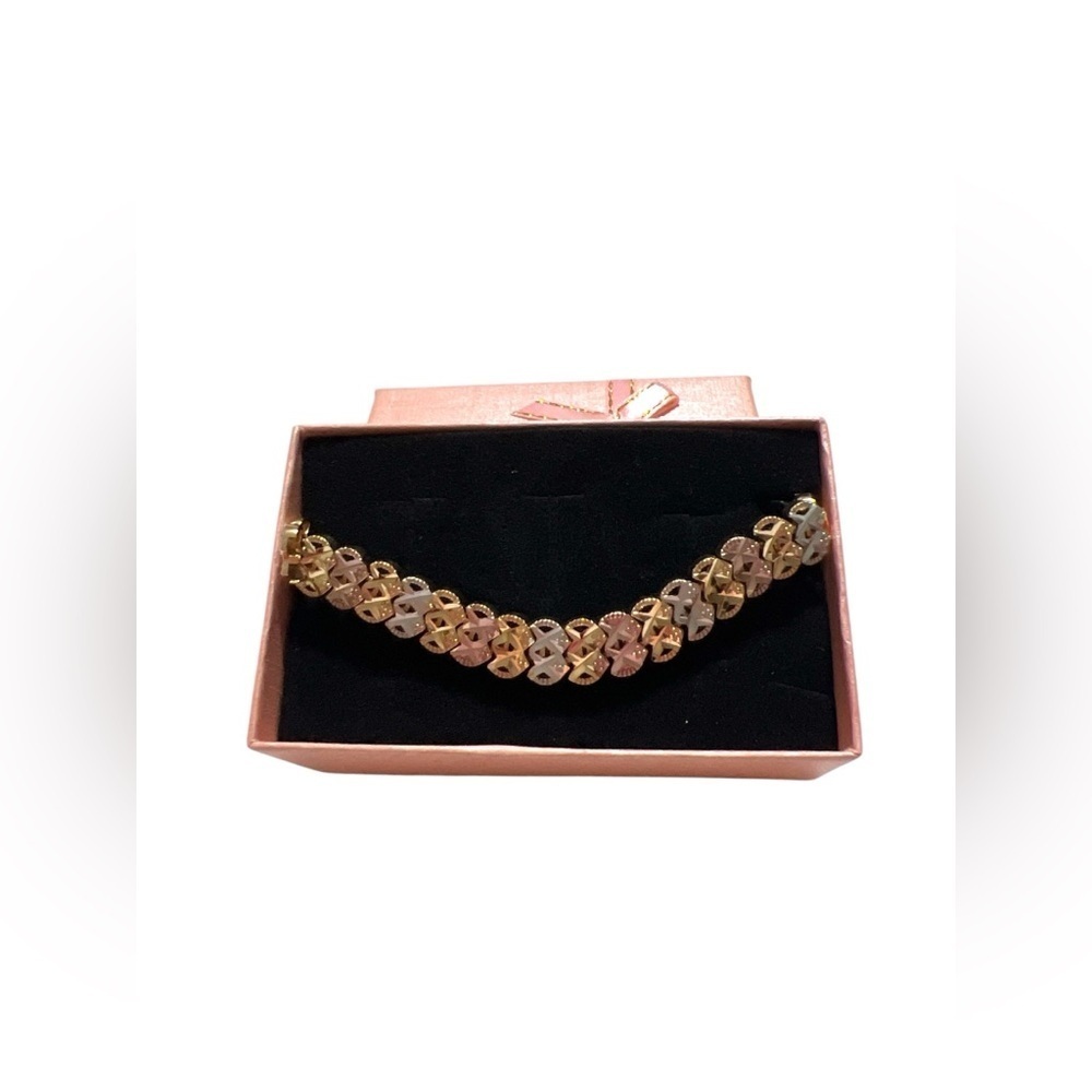 Elegant Gold and Silver Bracelet - Picture 3 of 5